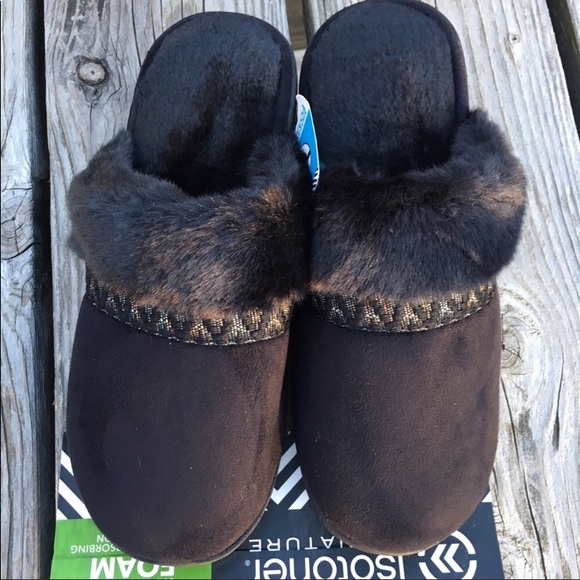 Isotoner Black Microsuede Slippers! NEW! - Picture 6 of 10